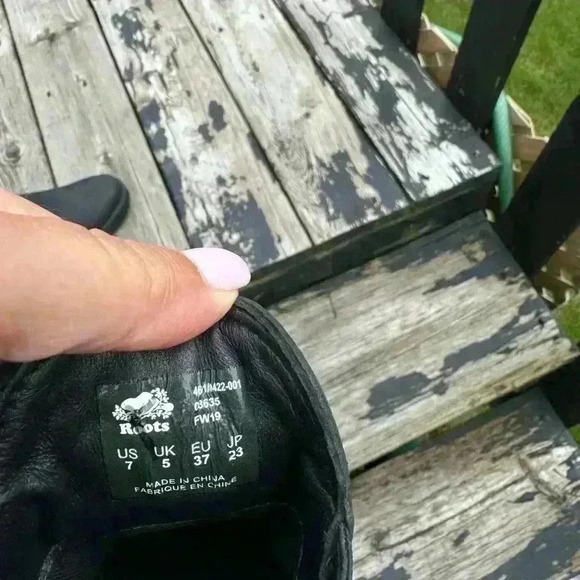 Roots. NWT ankle  boots - Picture 2 of 7